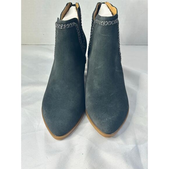 Dolce Vita Women's Dylan Dark Gray Suede Pointed Heeled Booties Size 8.5 - Picture 1 of 7